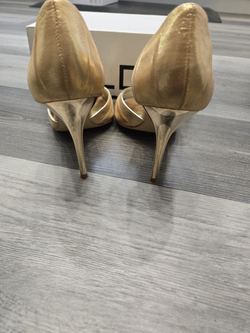 ALDO Women's Gold Open-Toe D'Orsay High Heels Size 40 - Picture 7 of 8